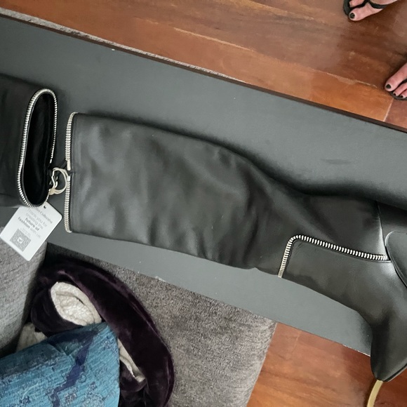 GUISEPPE ZANOTTI OVER KNEE BOOTS/ CAN BE WORN UNDER KNEE! 😁 SIZE 37.5 NWOT - Picture 9 of 13
